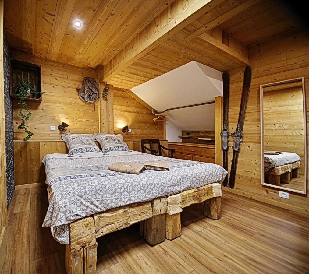 Chalet Hotel La Tuviere Bike Inn Saint-Jean-de-Maurienne Eksteriør billede
