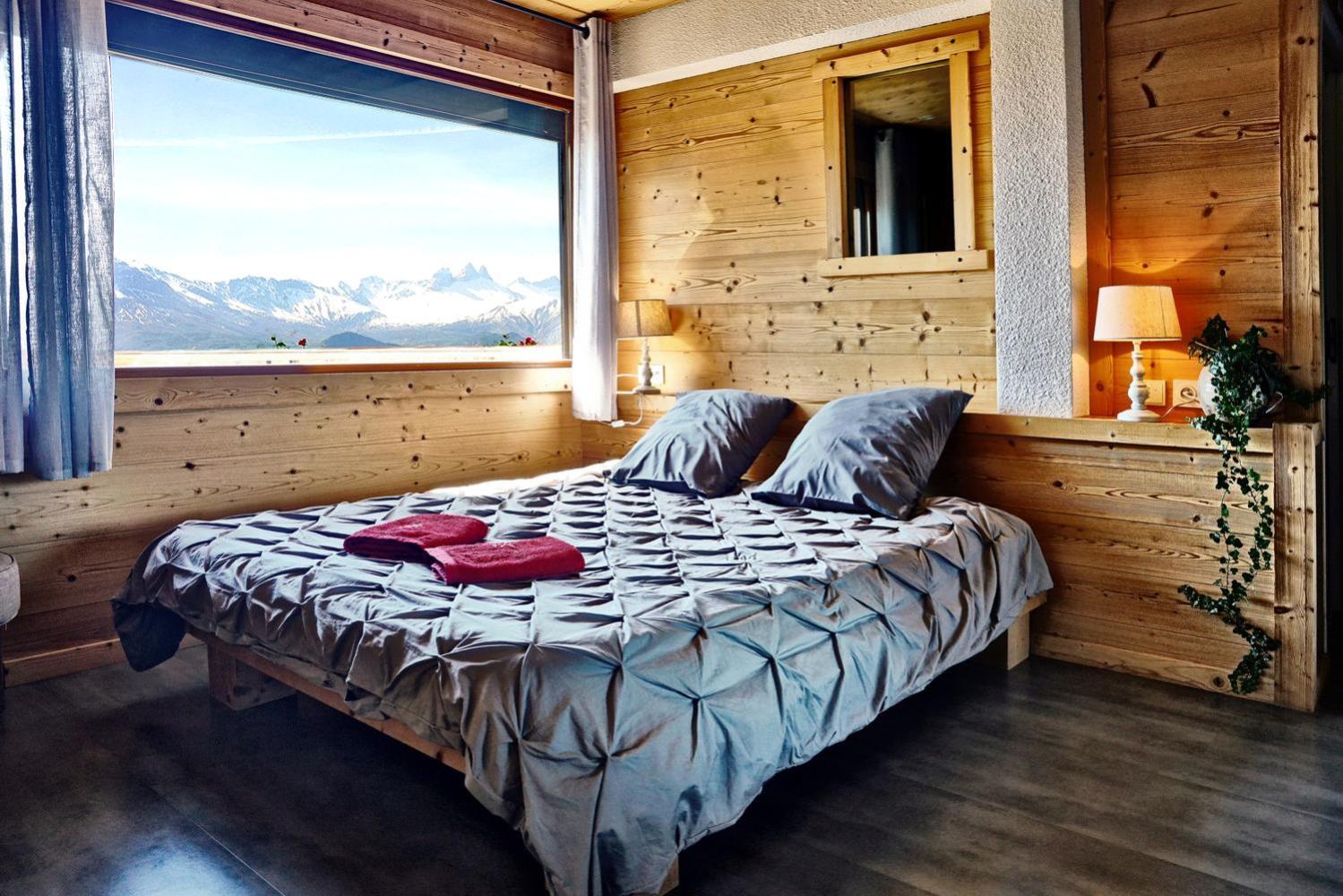 Chalet Hotel La Tuviere Bike Inn Saint-Jean-de-Maurienne Eksteriør billede