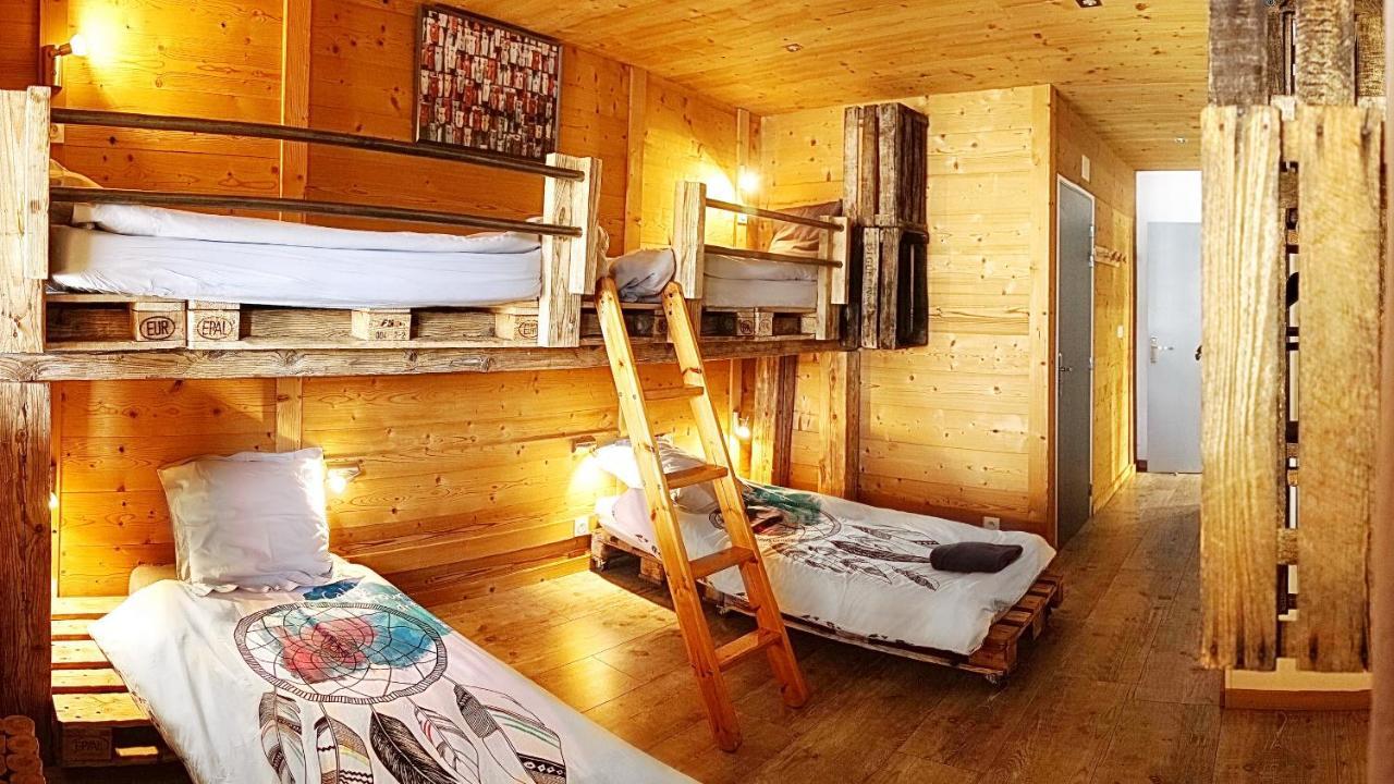 Chalet Hotel La Tuviere Bike Inn Saint-Jean-de-Maurienne Eksteriør billede