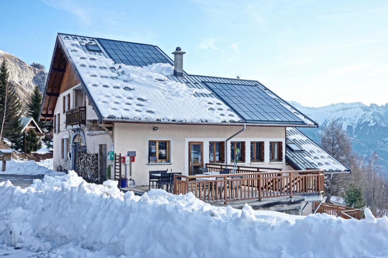 Chalet Hotel La Tuviere Bike Inn Saint-Jean-de-Maurienne Eksteriør billede